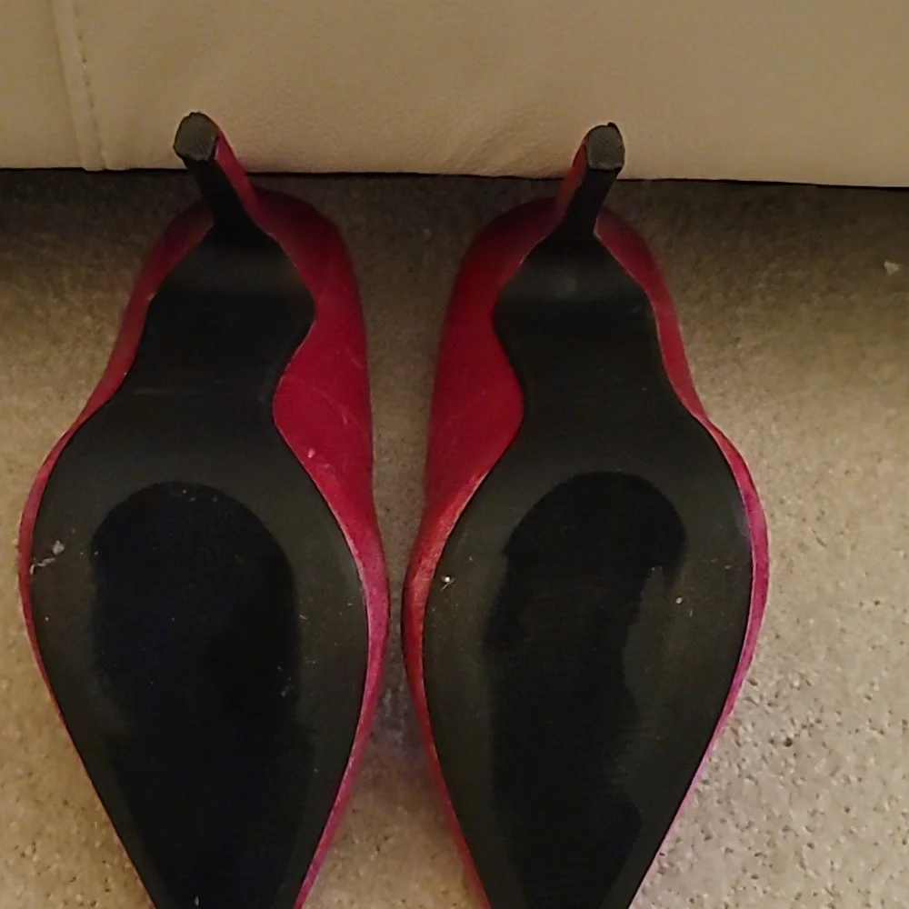Shoes - Picture 3 of 3